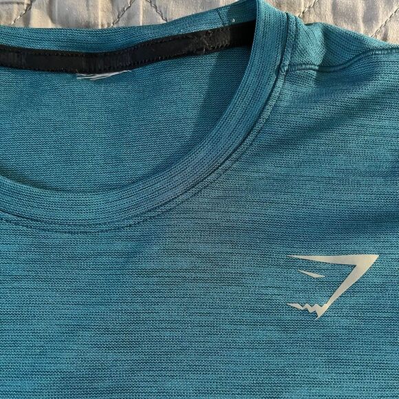 Gymshark Speed Men’s Short Sleeve Training Shirt Green Size small Athletic - Picture 9 of 9